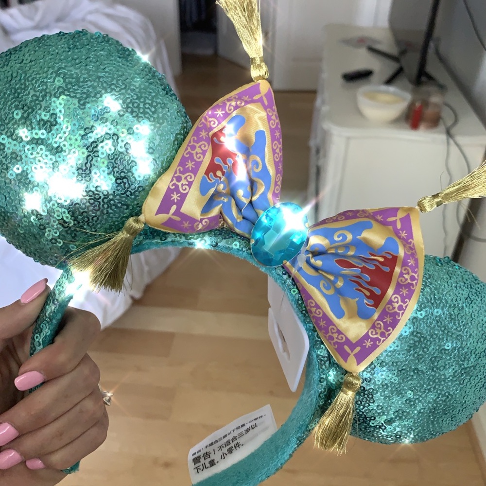 Aladdin ears